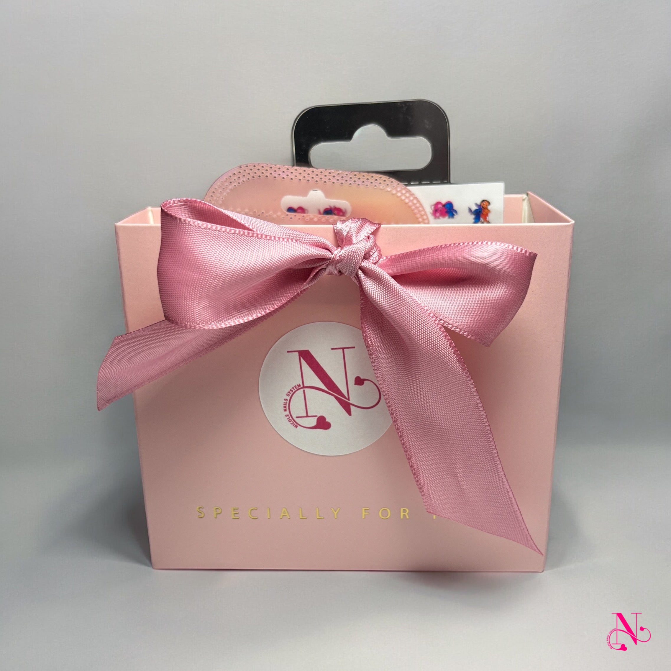 Box Pinky